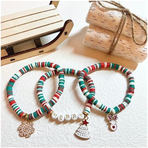 Christmas Bracelet Making Kit, 3500Pcs Clay Beads with Elastic String & 5 Random Charms, Christmas Gifts for Teens.