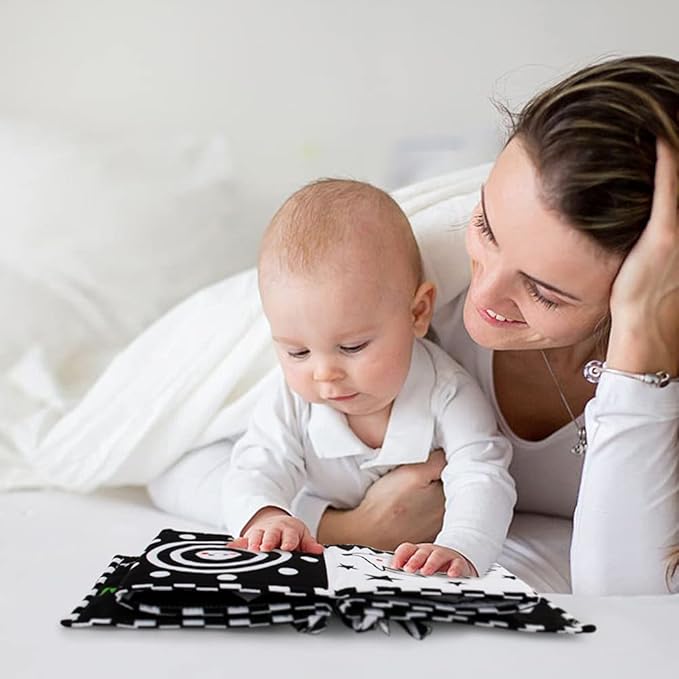 teytoy Baby Toys 0-6 Months, Black and White High Contrast Sensory Newborn Toys, Baby Soft Book for Early Education, Infant Tummy Time Toys, Baby Newborn Essentials Must Haves