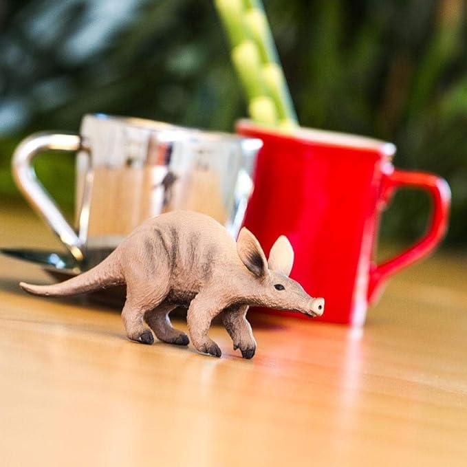 Safari Ltd. Aardvark Figurine - Realistic 5" Animal Figure - Educational Toy for Boys, Girls, and Kids Ages 3+
