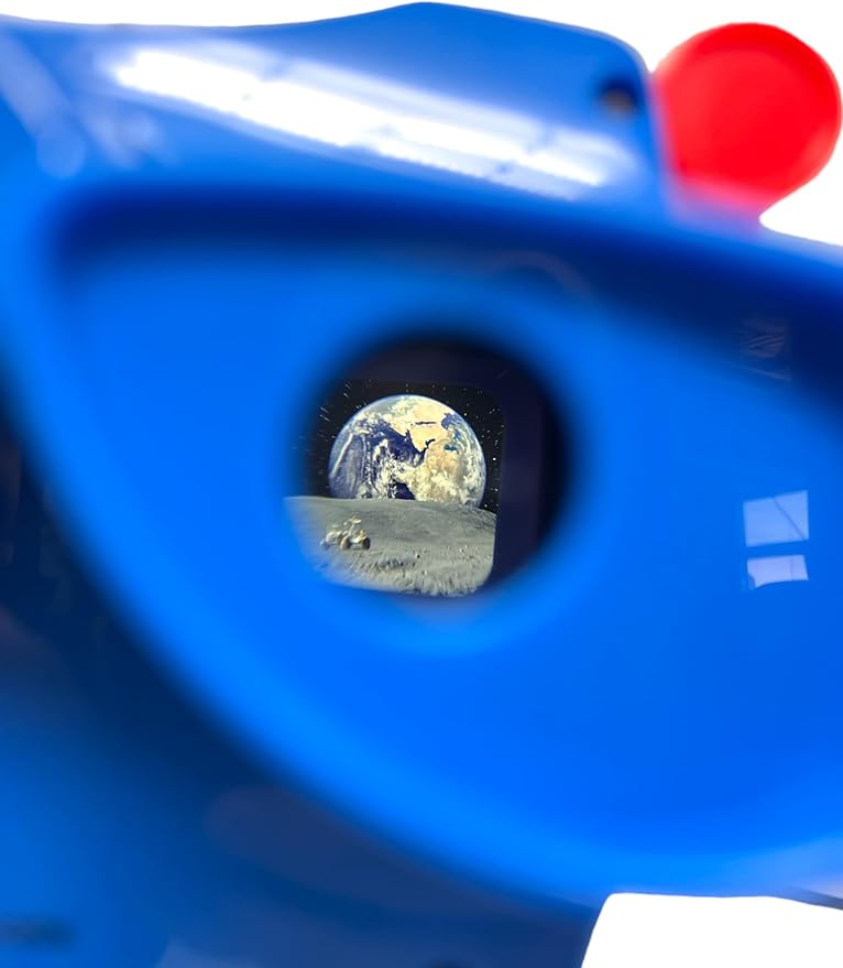 WARM FUZZY Toys 3D Viewfinder (Space) - Viewfinder for Kids & Adults, Classic Toys, Slide Viewer, 3D Reel Viewer, Retro, Vintage Toys with 3 Reels - Contains 21 High Definition 3D Images