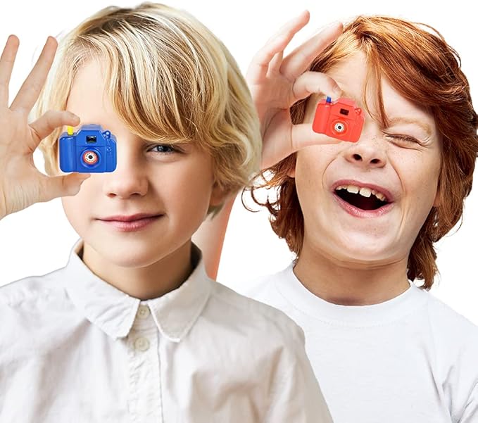 ArtCreativity Mini Plastic Animal Camera Viewers, Set of 12, Children’s Pretend Play Prop with Images in Viewfinder, Fun Birthday Party Favors, Goodie Bag Fillers, Holiday Prize for Boys and Girls