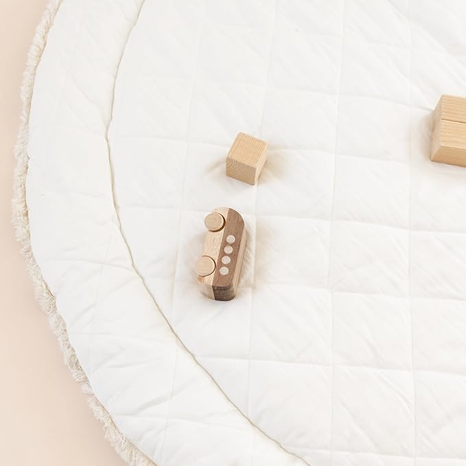 MakeMake Organics Organic Play Mat GOTS Certified Organic Cotton Nursery Floor Rug Washable Reversible Non Toxic Activity Mat Tummy Time Crawling Pad Thick Quilted (Round 48", Safari)