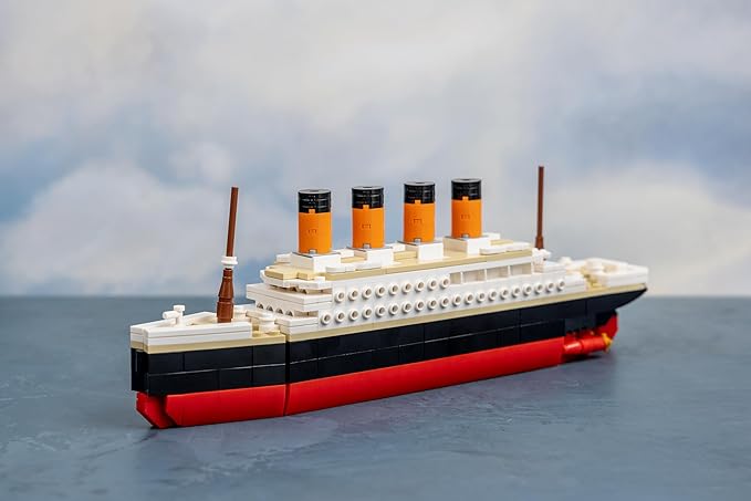 Brick Loot Titanic Building Set – 390-Piece Lego Compatible Ship Model Kit for Adults & Kids, DIY Mini Bricks 3D Puzzle STEM Toy, Collectible Display, Gift for Ship Lovers (Large)
