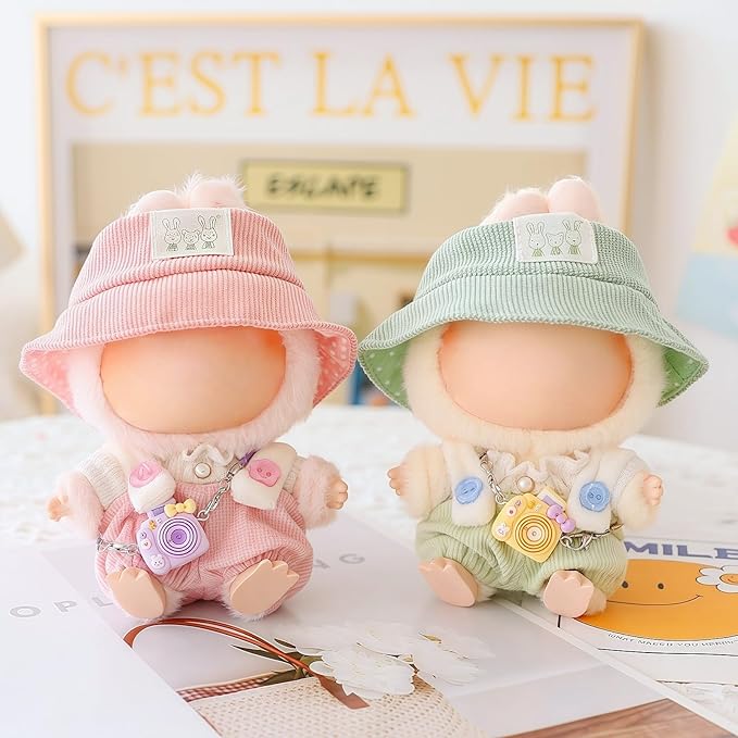 Clothes for Dolls Accessories (No Doll), Cute Outfit Set 3 Pieces Bib Pants Suitable for 15 & 17cm Doll Suit, Stylish Dress Up Overalls Doll Clothing Set Replacement with Hat Clothes Green