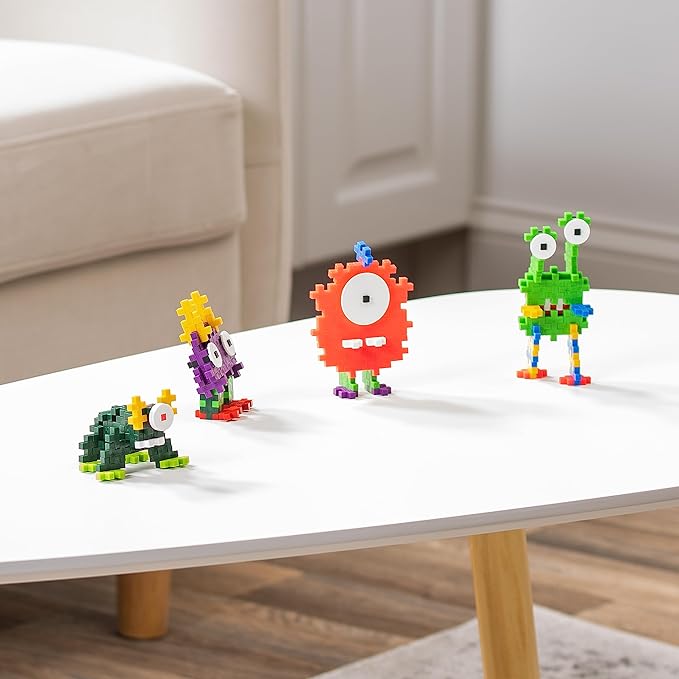 PLUS PLUS Critters, Pack of 4, Halloween 3D Puzzle Building Block Set, 160 Mini Interlocking Pieces, Fun Holiday Activities for Kids, Series 1