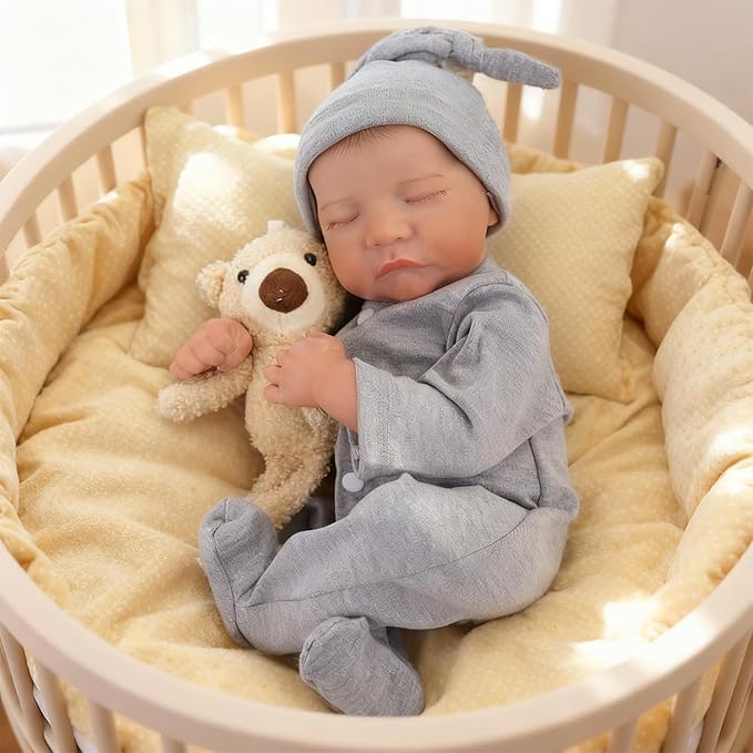 WOOROY Realistic Reborn Baby Dolls - 18 Inch Full Vinyl Body Lifelike Reborn Boy Doll Poseable Real Life Newborn Sleeping Silicone Baby Dolls Gift Toys with Accessories for Kids Age 3+