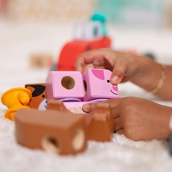 Melissa & Doug Blockables™ Farm and Farm Friends 2-Pack Bundle Connectable Wooden Building Blocks Preschool Play Set Toy