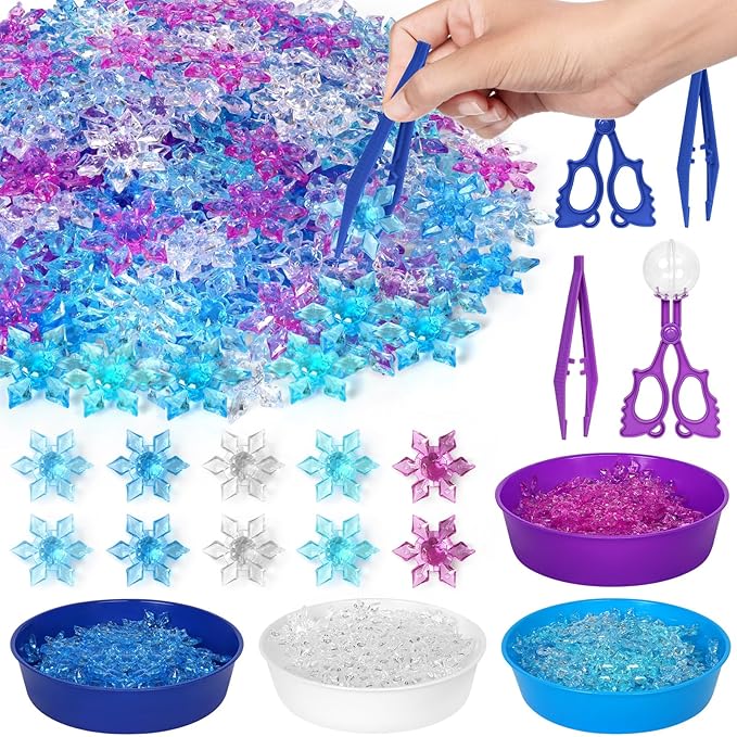 208 Pcs Winter Frozen Sensory Bin Items Winter Acrylic Snowflake Counting Sorting Sensory Bin Filler Fine Motor Frozen Snowflake Counts for Xmas Counting Decor