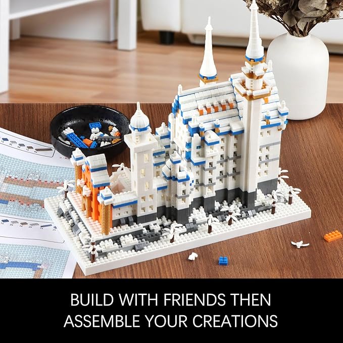 Germany Swan Stone Castle Micro Building Blocks Set, Famous World Architecture Model Creative Collection Building Toys for Adults and Kids 14+ (2800 Pieces)