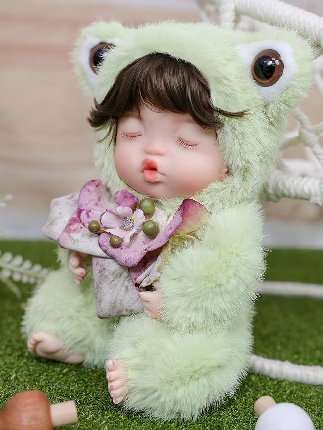 Reborn Baby Doll 10 Inch – Realistic Vinyl Sleeping Girl in Soft Green Frog Outfit – Comfort Doll Gift for Girls & Collectors