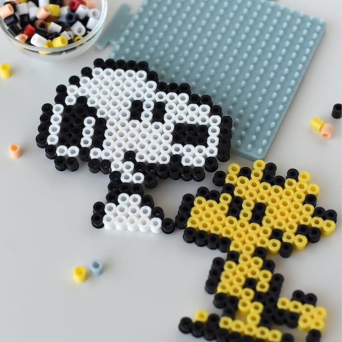 Perler 80-57193 Peanuts Snoopy and Friends Fused Bead Craft Activity Kit with Four Patterns, Multicolor, 1003 Pieces
